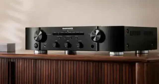 Marantz PM6007 amplifier side view.